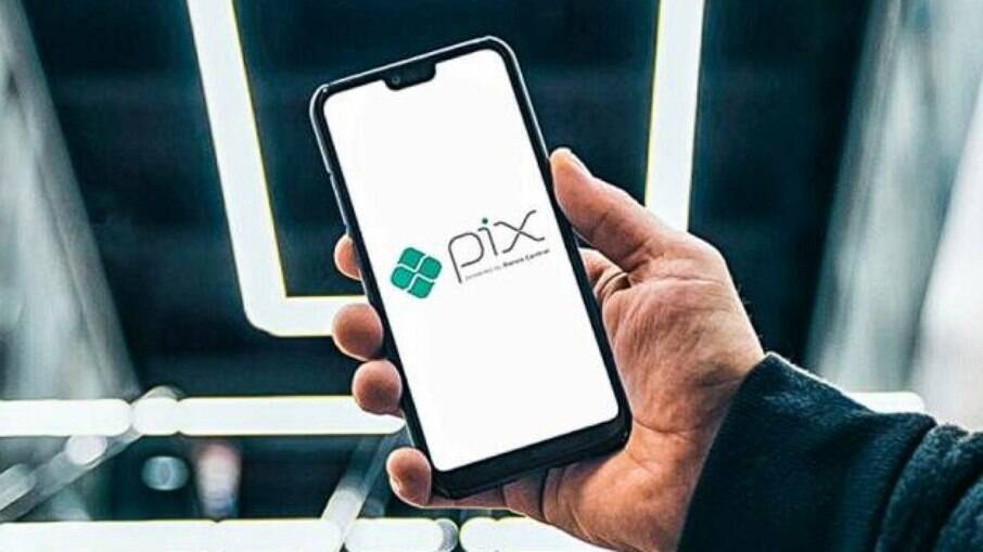 Procon-SP quer criar limite mensal de R$ 500 em transferências por Pix