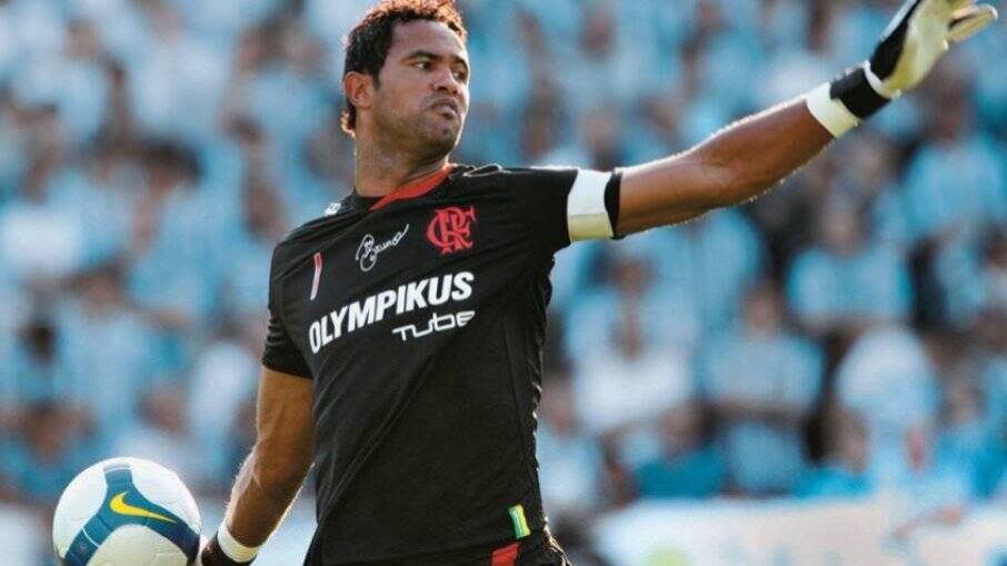 Goleiro Bruno atuando pelo Flamengo Goleiro Bruno atuando pelo Flamengo