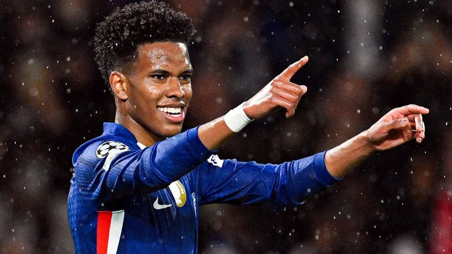 Estêvão vive grande fase no Chelsea e na Seleção