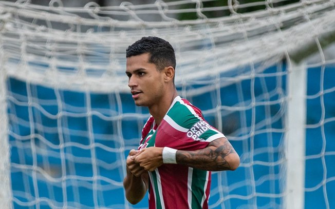 Luan Brito está de volta ao Fluminense. Jogador é promessa da base