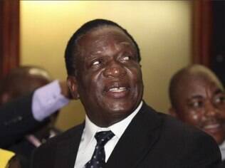 Emmerson Mnangagwa era o vice-presidente do Zimbábue até ser demitido no dia 6 de novembro.