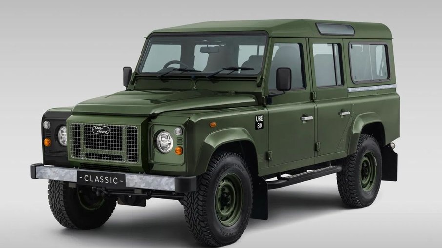 Defender V8 Churchill Edition Defender V8 Churchill Edition