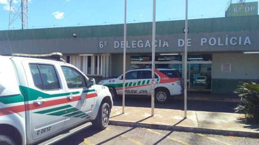 Delegacia de Polícia no Rio Grande do Sul; infectada por Covid-19 foi presa após cuspir em policiais