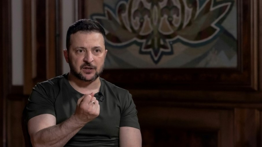 O presidente da Ucrânia, Volodimir Zelensky não entende o porquê do Brasil não apoiar a Ucrânia na guerra contra a Rússia