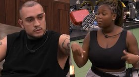 Bin Laden e Raquele discutem na casa: 