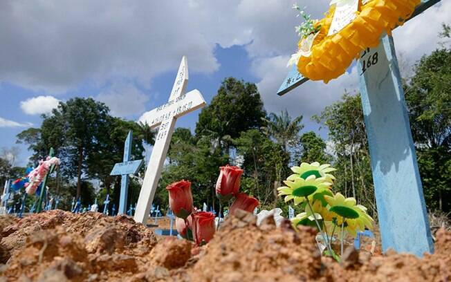 Cemitério Nossa Senhora Aparecida, em Manaus