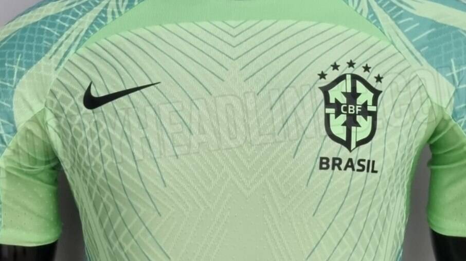 Camisa de treino da seleção brasileira para a Copa do Mundo