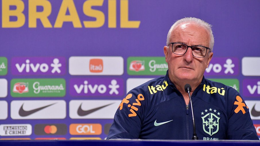 Dorival Júnior tentou contar com Neymar na Seleção, mas esbarrou em questões físicas