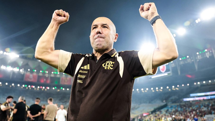 Leonardo Jardim campeão com o Flamengo na estreia pelo clube Leonardo Jardim campeão com o Flamengo na estreia pelo clube