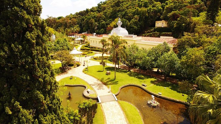 Serra da Mantiqueira tem o único Gêiser de água morna do país