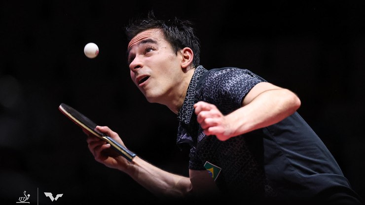 Hugo Calderano vence chinês e vai à final no Mundial