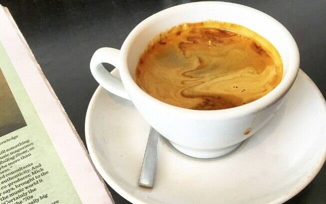 Que tal uma xícara de café para acordar? 
