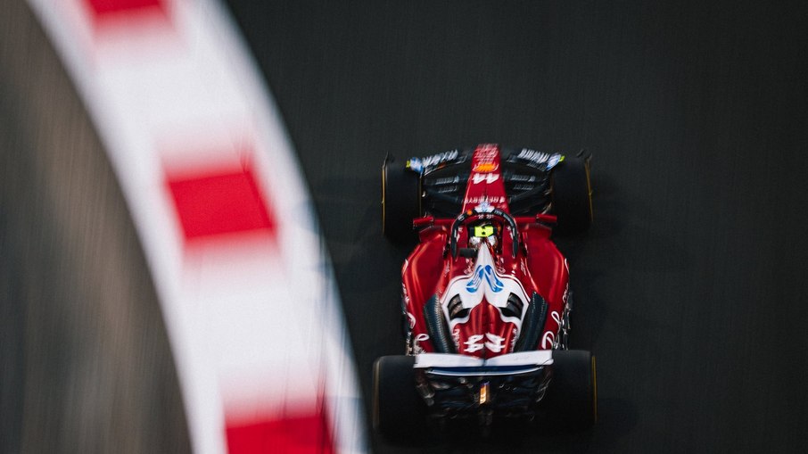 Lewis Hamilton caiu no Q1 nas últimas três etapas de 2025 Lewis Hamilton caiu no Q1 nas últimas três etapas de 2025