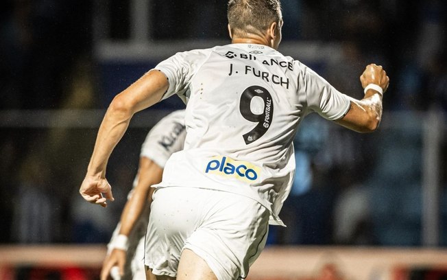 Santos bate o Avaí e conquista segunda vitória na Série B
