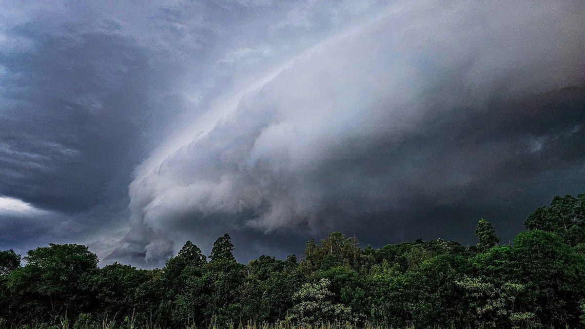 Urgente! Chuva Volta ao Sul Hoje Após Ciclone: Veja a Previsão e Áreas de Risco!