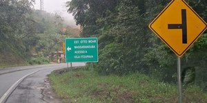 Placa com erro de digitação: o que aconteceu e que fim teve?
