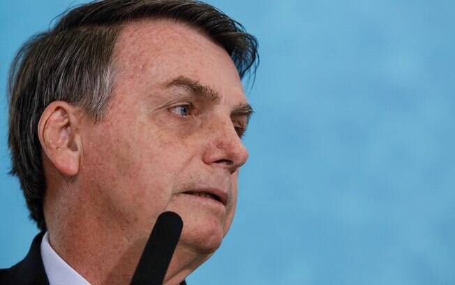 Com novo decreto, Bolsonaro deixou duas regras conflitantes em vigor para renovação de armas