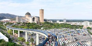 Trânsito em Aparecida (SP): prefeito critica Dutra e Santuário