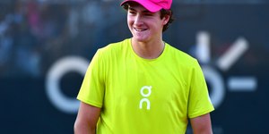 Rio Open: João Fonseca encara ex-nº 1 do Brasil; onde assistir
