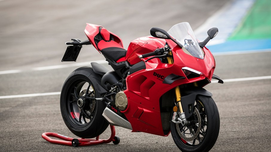 Ducati Panigale V4 S quase de série vence corrida em Itália! - Ducati -  Notícias - Andar de Moto