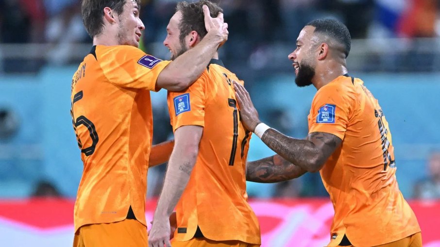 Holanda vence os Estados Unidos e se classifica para as quartas da Copa do Mundo
