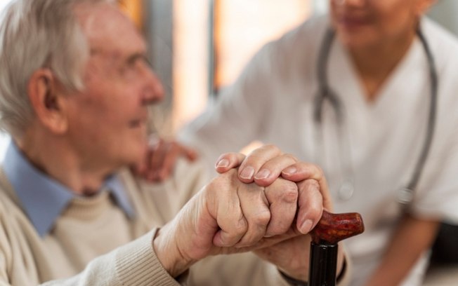 Envelhecimento amplia demanda por geriatria no SUS