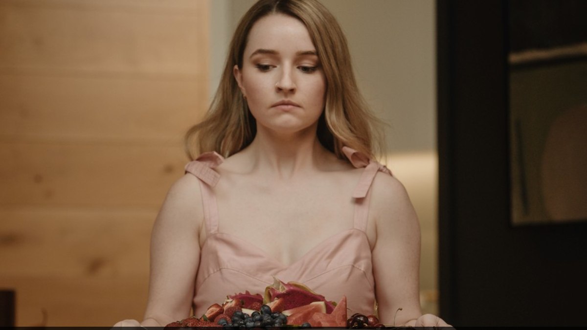 A ficção é uma adaptação de um livro jornalístico de Beau Donelly e Nick Toscano