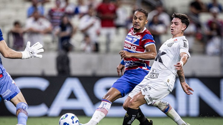 Santos x Fortaleza: veja onde assistir ao jogo de hoje, 01/11