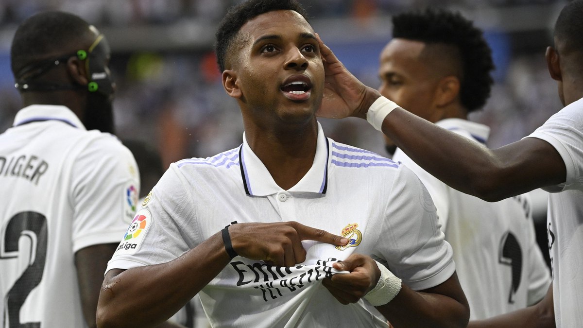 Rodrygo, do Real Madrid, é acusado por mulher de não reconhecer filhos