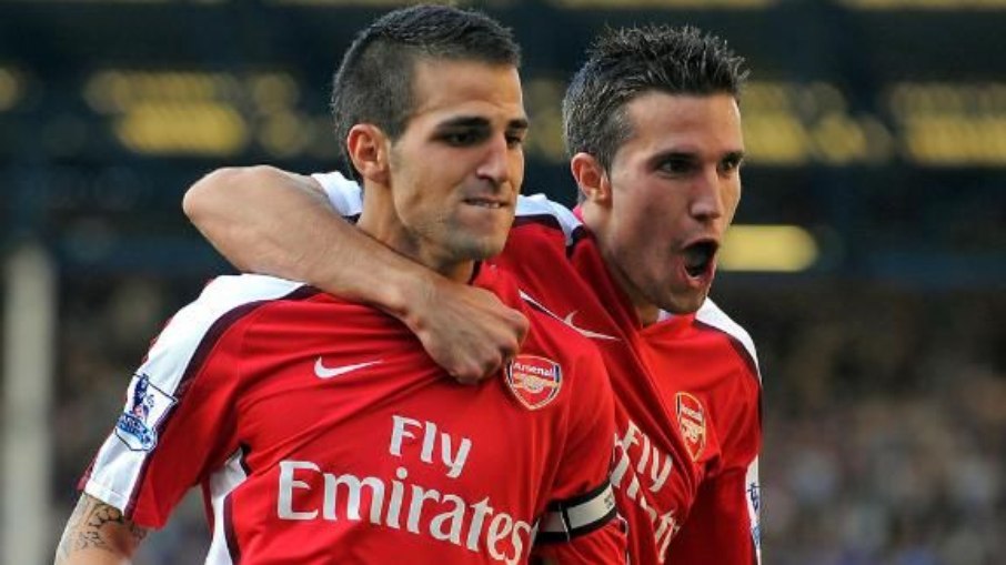 Fabregas e Van Persie pelo Arsenal em 2009 Fabregas e Van Persie pelo Arsenal em 2009