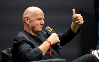Infantino rebate críticas ao Mundial: “Já era hora de inventar''