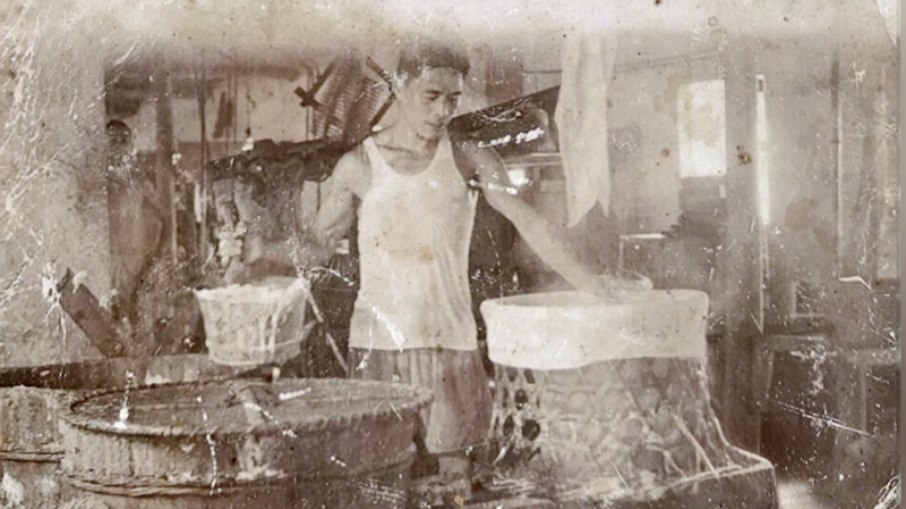Foto de quando Wang Chunwen quando ele era aprendiz Foto de quando Wang Chunwen quando ele era aprendiz
