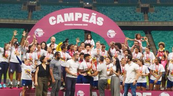 Bahia%20vence%20Vit%C3%B3ria%20e%20conquista%20o%20Baian%C3%A3o%20Feminino