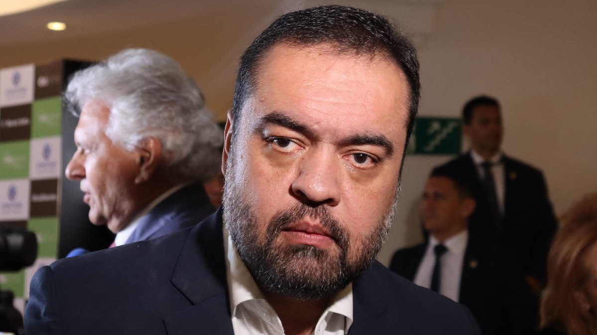 Governador Cláudio Castro no jantar da CONIB