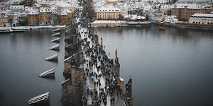 Praga: a cidade das 100 torres com sua rica história medieval