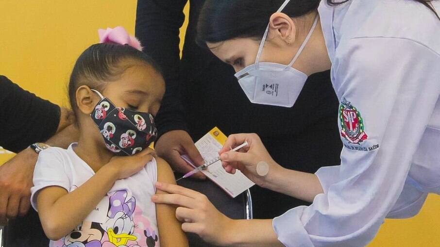 Covid-19: Rio vai receber 120 mil doses de vacinas para as crianças