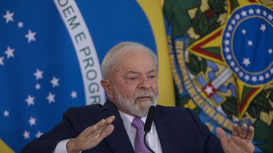 Lula (PT) deve escolher as pastas que André Fufuca (PP) e Silvio Costa Filho (Republicanos) devem assumir