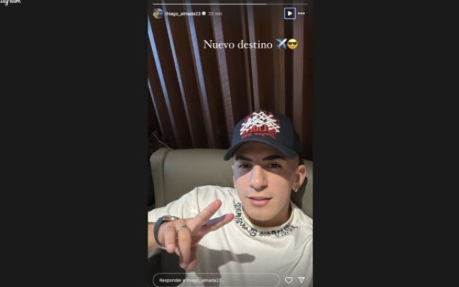 Thiago Almada em publicação nas suas redes sociais