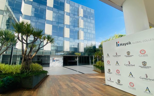 Faculdade brasileira é única no Top mundial de Impacto Social Faculdade brasileira é única no Top mundial de Impacto Social
