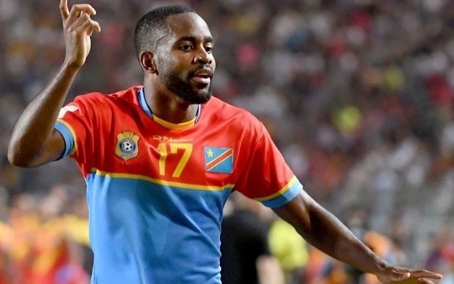 Bakambu disputou a Copa do Mundo pela RD Congo