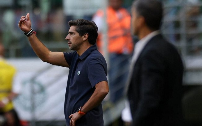 Abel Ferreira durante a vitória do Palmeiras sobre o Vasco