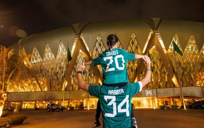 País vem investindo no futebol e trouxe grandes nomes para a Saudi Pro League