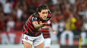 Pedro brilha, Flamengo bate Millonarios e vai às oitavas
