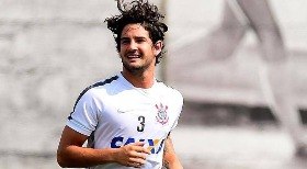 Angra 3: usina nuclear prometia energia limpa e barata; virou símbolo de obras paradas e gastos