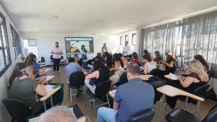 Valinhos amplia quadro de educadores com 21 novas convocações