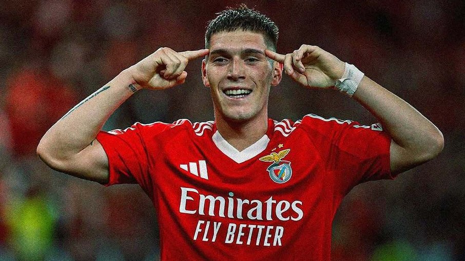 Benjamín Rollheiser foi contratado em definitivo junto ao Benfica Benjamín Rollheiser foi contratado em definitivo junto ao Benfica