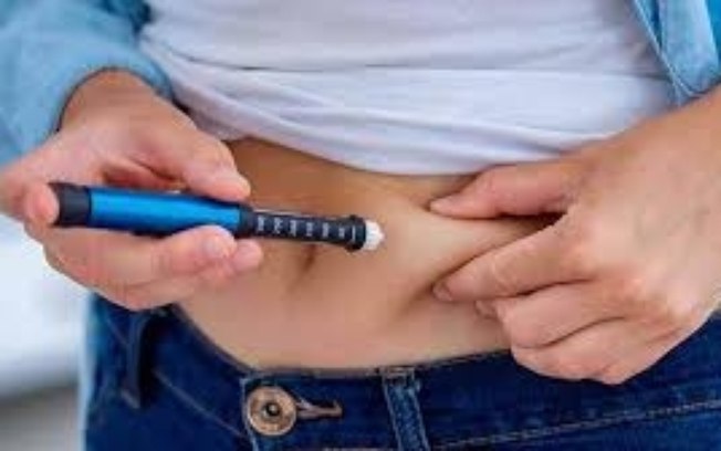 Caneta de emagrecimento reduz gordura no fígado, diz estudo