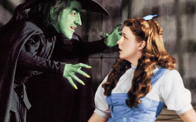 Para muitas pessoas, Jenni ficou parecida com a bruxa do Mágico de Oz