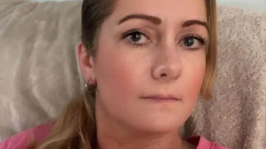 Angela Shellis, de 45 anos, foi morta pelo próprio filho após semanas de planejamento do crime