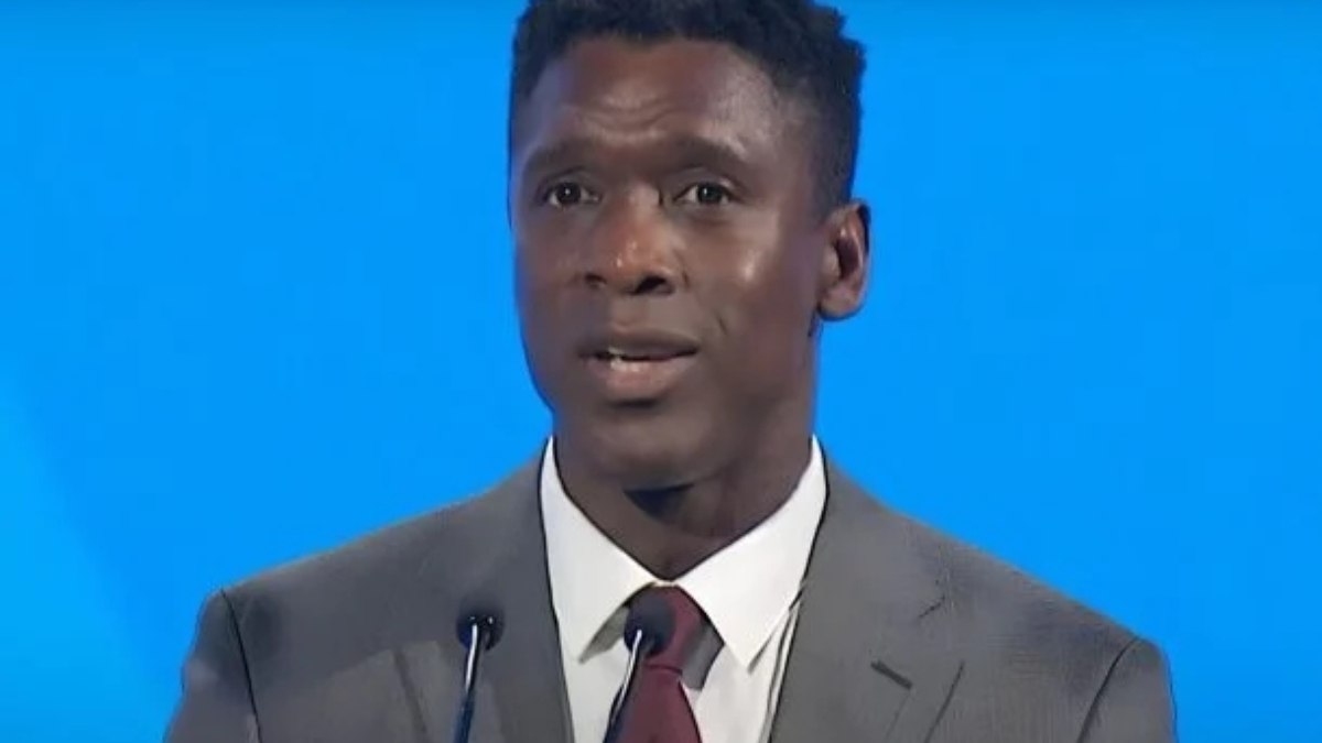 Clarence Seedorf é o novo técnico do Corinthians até 2027